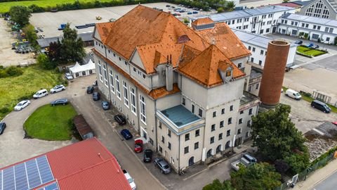 Regensburg Halle, Regensburg Hallenfläche