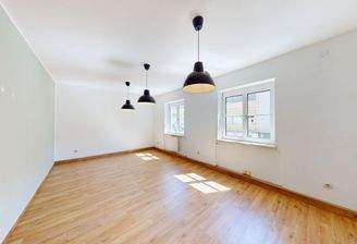 Gewerbeflache-in-Bischofshofen-Fugangerzone-08052025_144803