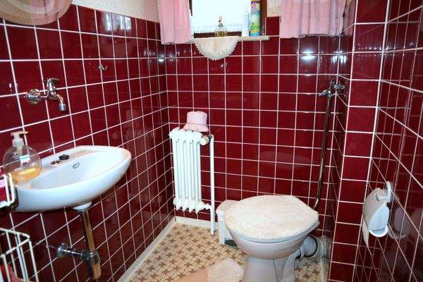 Tageslicht-Gästetoilette