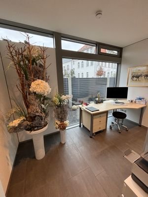 Büro.jpeg