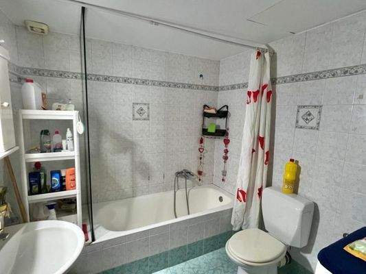 Kreta, Agios Nikolaos: Stadtwohnung mit Meerblick zu verkaufen