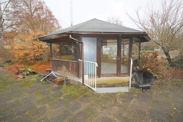 Sep. Pavillon mit vielfachen Verwendungsoptionen