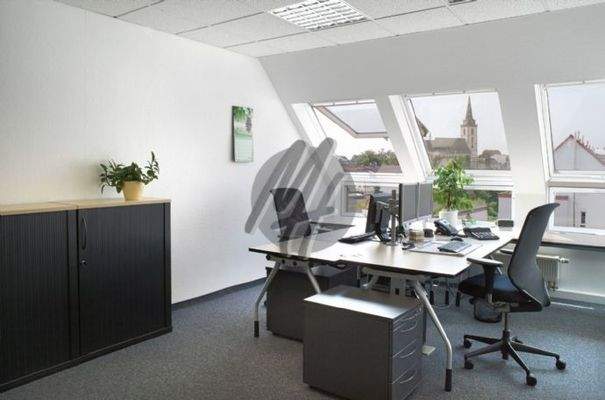 INFOS UNTER: 06171-586000