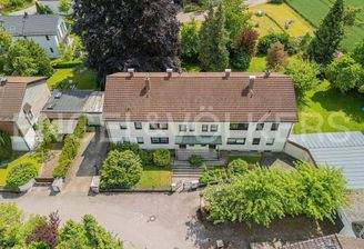 Luftbild Hausansicht weit.jpg