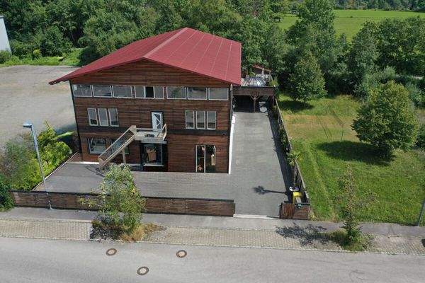 ...Arbeiten unter einem Dach.