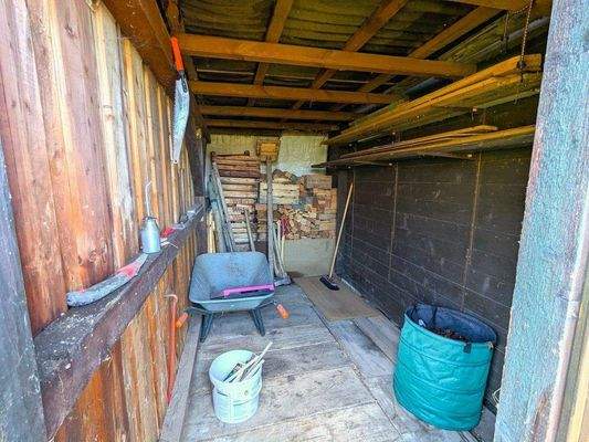 Weiterer Geräteschuppen