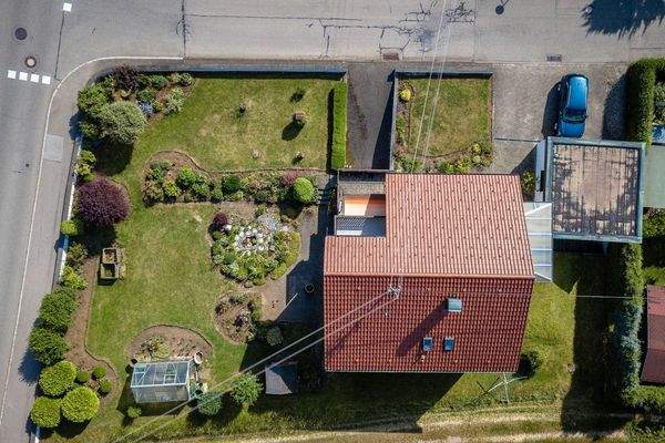 Blick von oben aufs Grundsstück