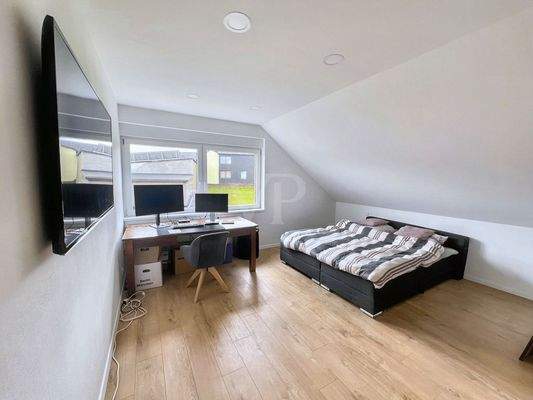 Schlafzimmer 1 Dachgeschoss