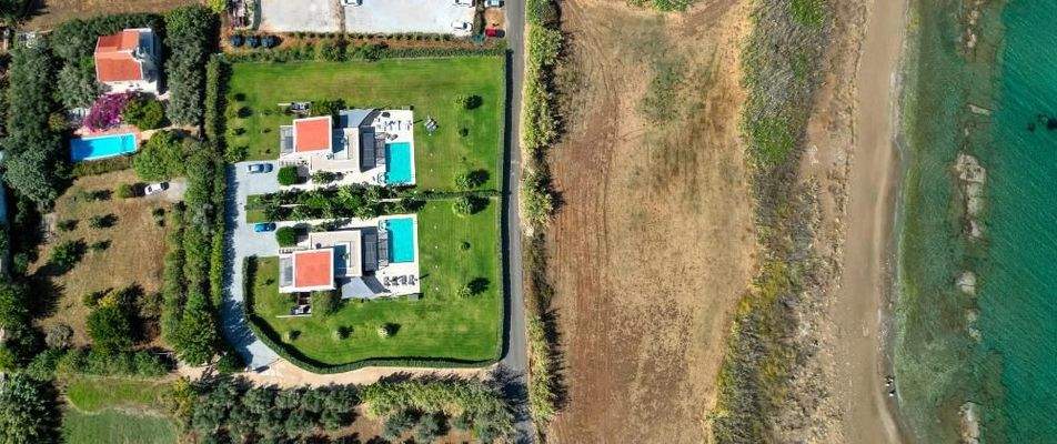 Kreta, Kalyves: Helle Villa zu verkaufen, nur wenige Schritte vom Meer entfernt