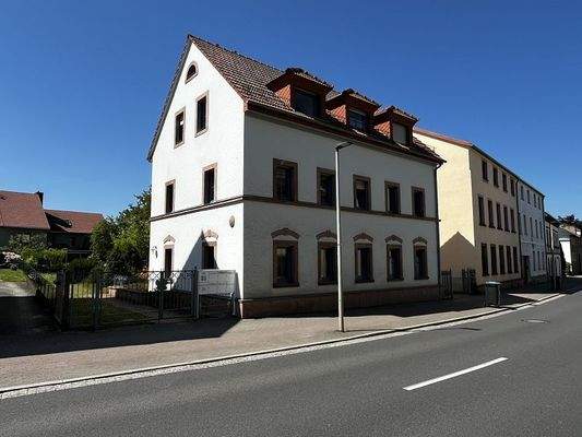 Mehrfamilienwohnhaus