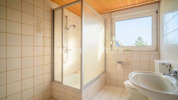 Badezimmer Dachgeschoss