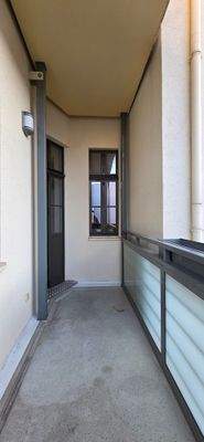 Balkon hofseitig (2)