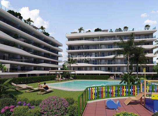 Ocean View Apartments in a Complex in Santa Pola Alicante