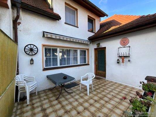 Terrasse im Eingangsbereich