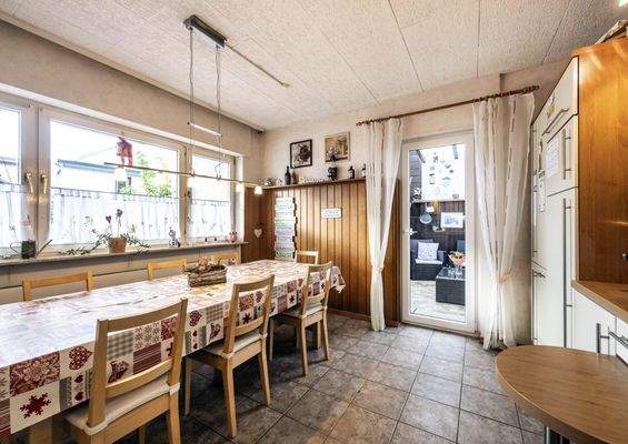 Landhausküche Ansicht I