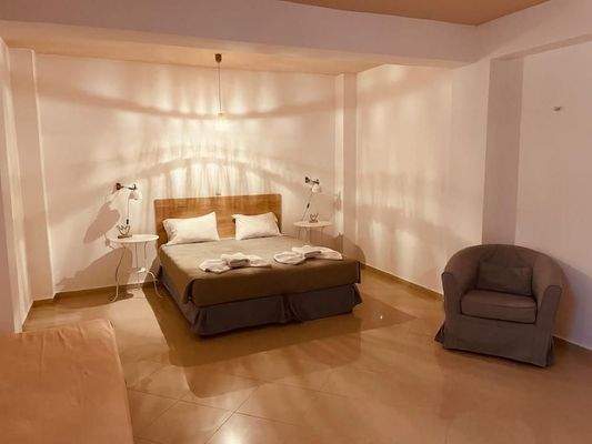 Kreta, Platanias: Luxuriöser 4-Villen-Komplex zu verkaufen, nur wenige Meter vom Meer entfernt!