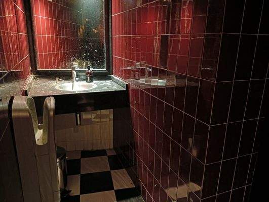 Geschäftslokal in erster Linie des Paseo Marítimo, Mallorca