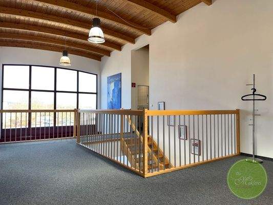 Weiter auf dieser Etage ...