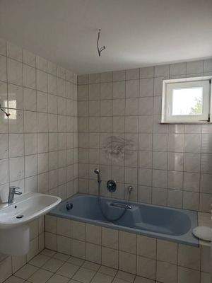 Großes Badezimmer