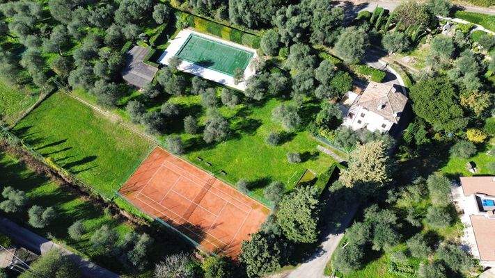 dji_fly_20241104_120228_277_1730718280021_photo_op