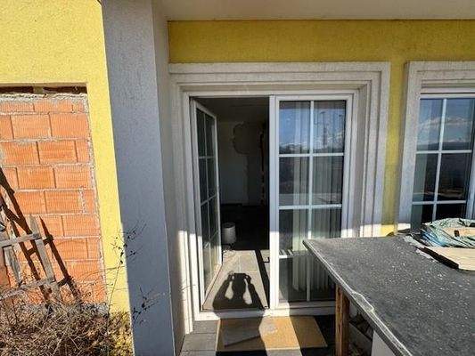 Ausgang auf die Terrasse