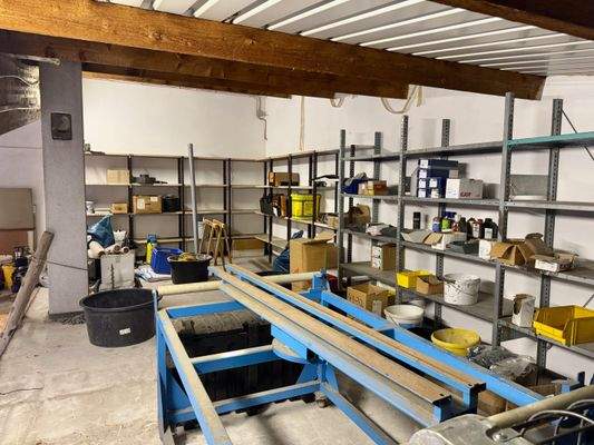 Hochlager linker Hallenteil