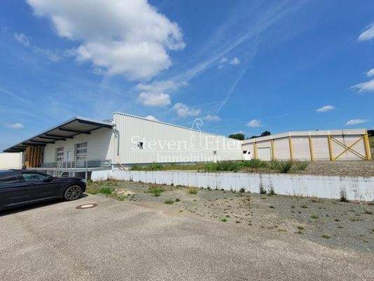 gr. Halle + Werkstatt