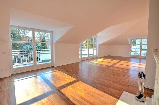 Lichtdurchfluteter Wohnbereich