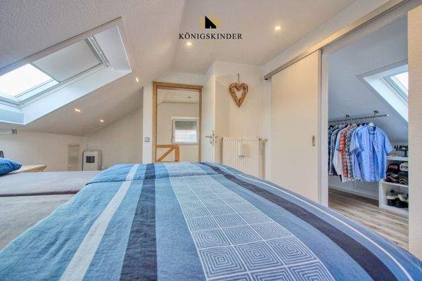 Begehbarer Kleiderschrank