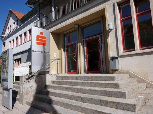 Hauseingang Straßenseite