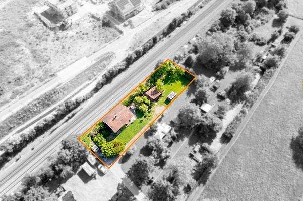 Das gesamte Grundstück von oben