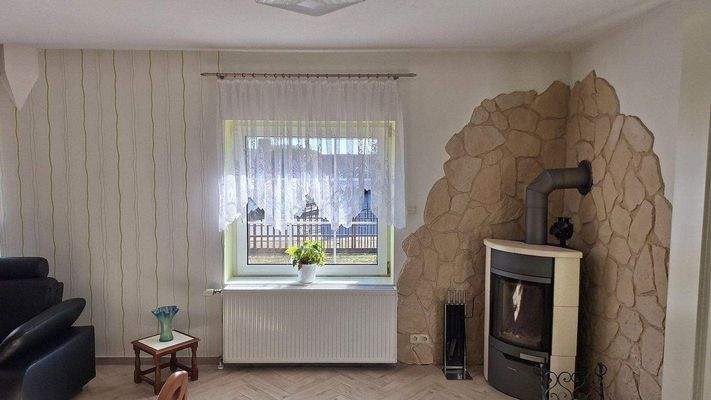 Wohnzimmer Kaminofen.jpg