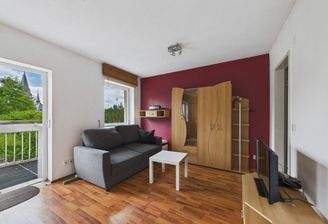 CAM03586G0-PR0056-STILL049