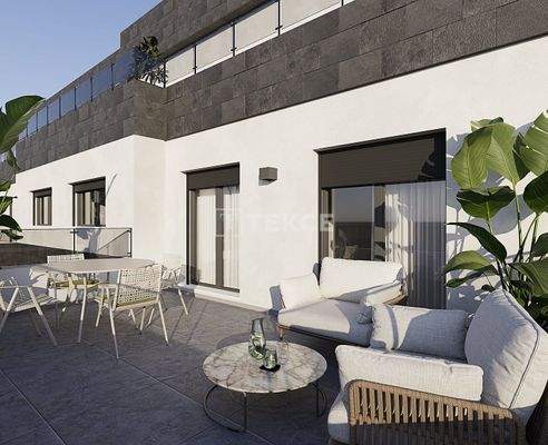 Elegant Homes Near Sea in Casares Malaga