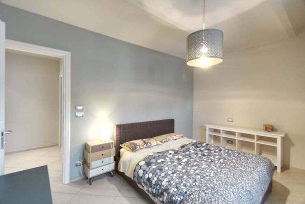 elegantes Haus im Zentrum von Canale –  Piemont