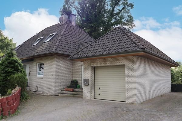 Schönes Einfamilienhaus in Huntlosen