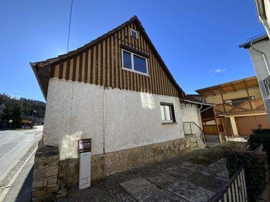 Seitenansicht - Zufahrt/Zugang