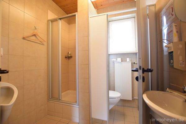WC + Dusche Herren Büro