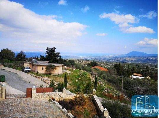 Kreta, Melidoni: Großzügiges und luxuriös gebautes Haus im Apokoronas zu verkaufen