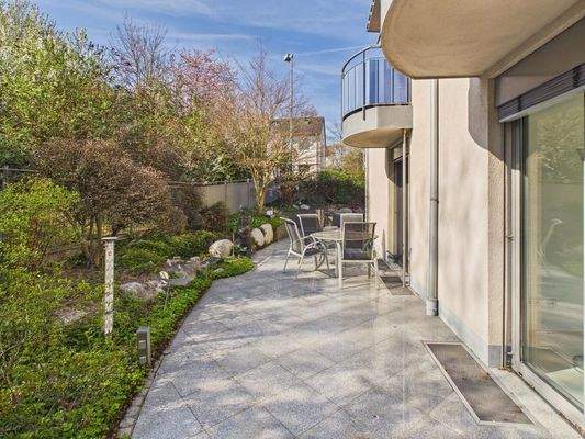 sonnenverwöhnte Terrasse 