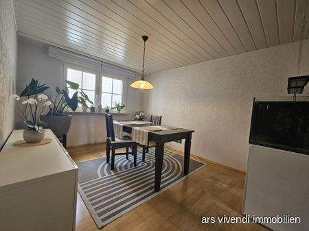 Esszimmer kleines Häuschen