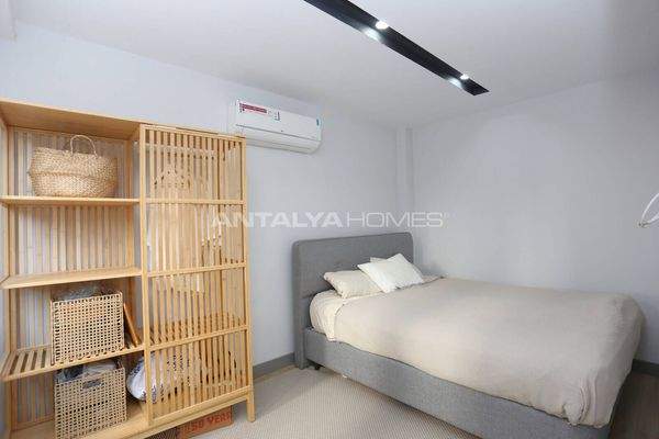 Furnished Flat for Sale 200 m from Muratpaşa Tram Stop