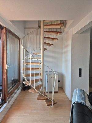 Aufgang zur Galerie Ebene