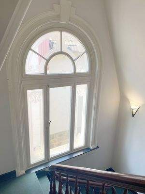 Blick Treppenhaus vom 2.OG.jpg