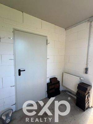 kleiner Vorraum zur Garage