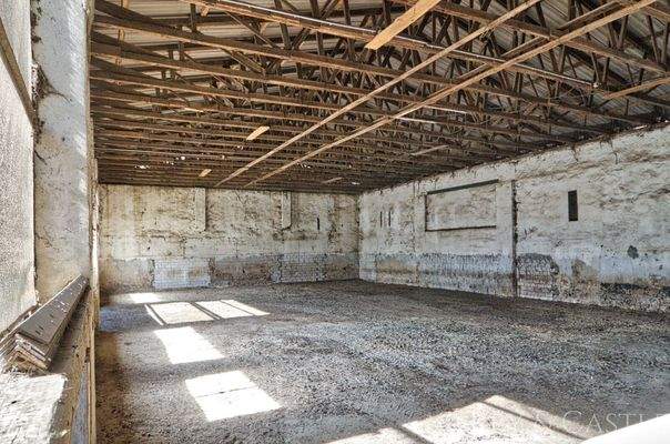 Möglichkeit einer zweiten Reithalle 