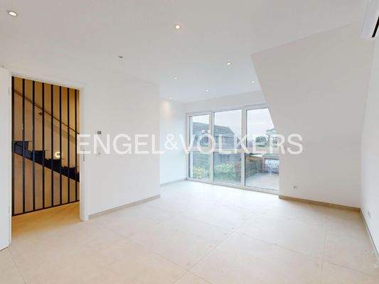 helles Kinderzimmer im OG