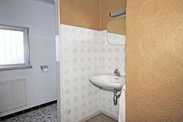 Gäste-WC im Erdgeschoss