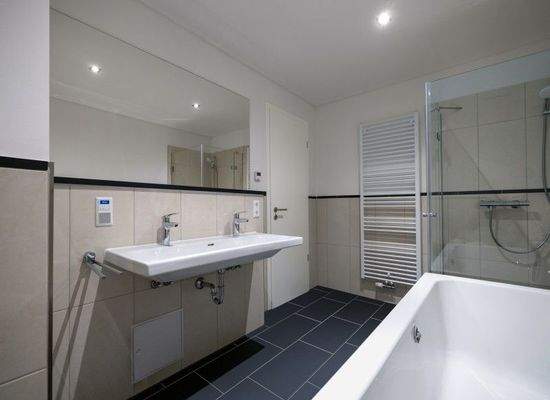 L-W-ZIPPERER-STR 80_00119