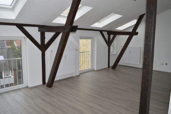 Gökerstraße 94_3.OG rechts 3.JPG